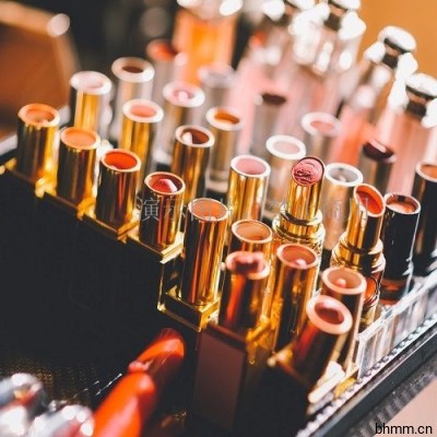 妆甄(Zzskin)多效修颜BB霜女