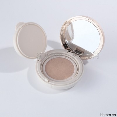 卡姿兰（Carslan）恒丽透明粉饼